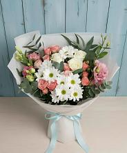Букет цветов из:  Розы, Лизиантусы и Хризантемы в Севастополе