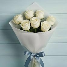 Букет 7 Белых роз Эдлесс Лав в Севастополе