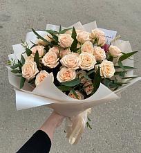 Букет Кремовые розы Латте в Севастополе