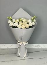 Букет цветов из:  Розы и Лизиантусы в Севастополе